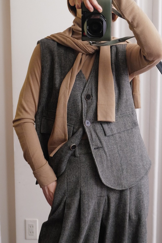 herringbone vest gray