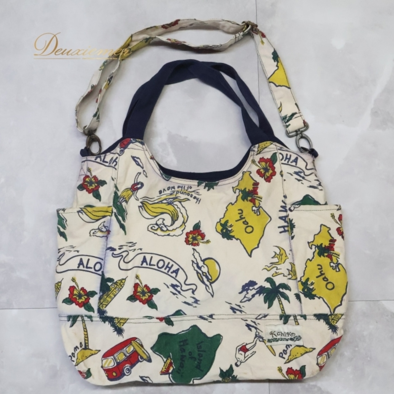 フラダンス 小物 バッグ トートバッグ カヒコ Kahiko ホワイト系 肩掛け カラフル 白 青 かわいい ハワイアン アロハ ハワイアンプリント フラ ダンス レッスン フラダンスバッグ トート ユニークデザイン ハワイ風 おしゃれ 旅行用カバン 軽量