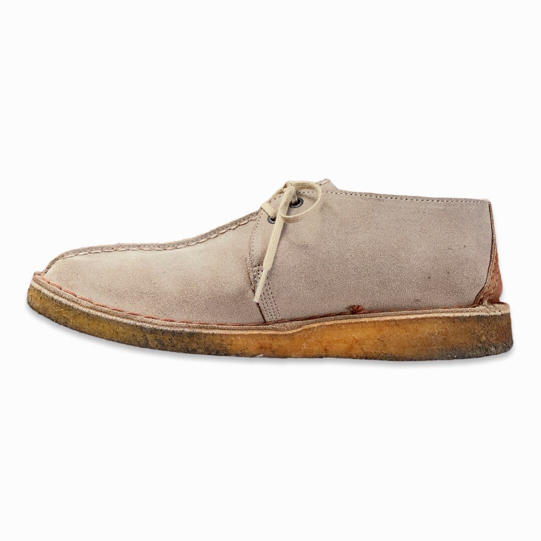 clarks desert trek sand