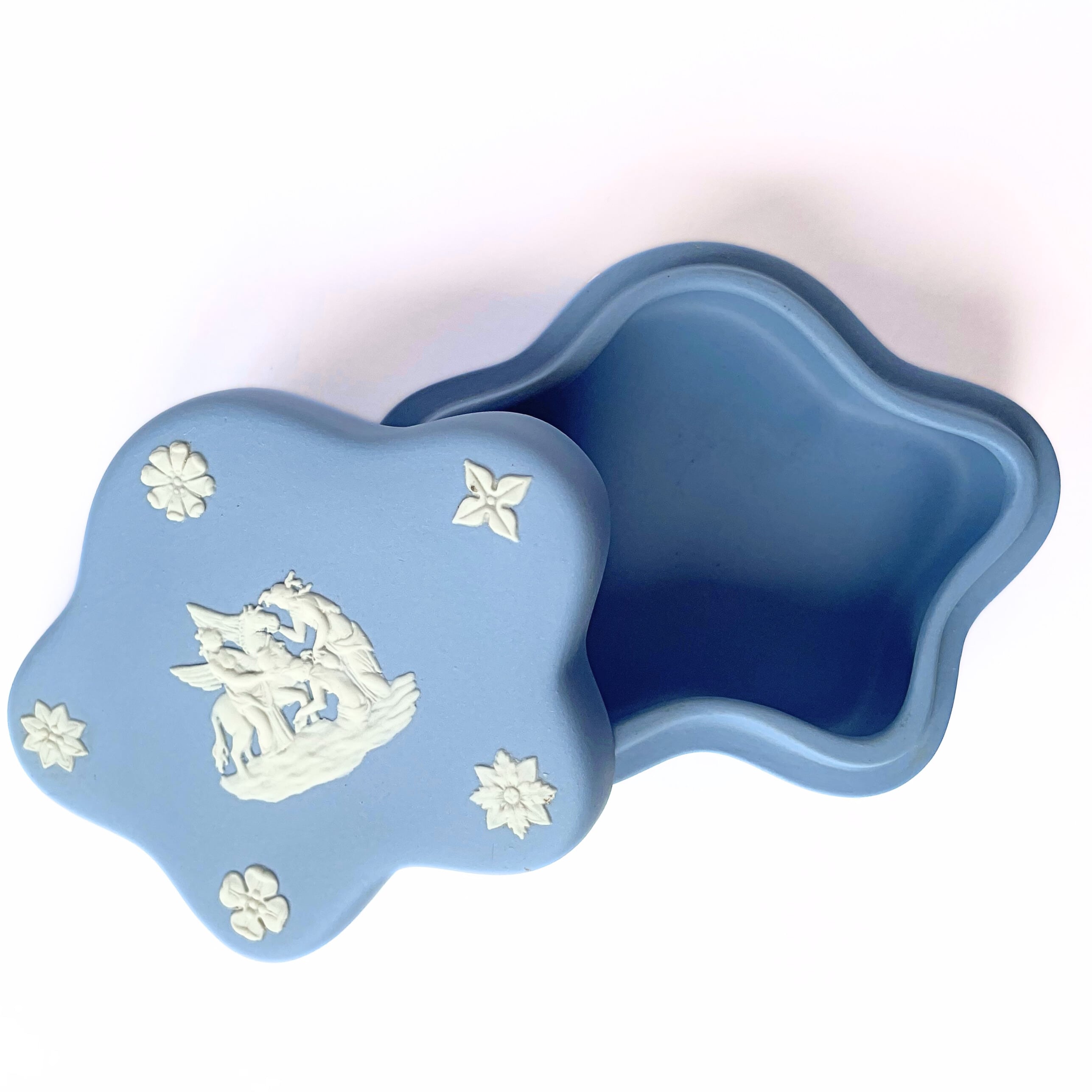 Wedgewood/ウェッジウッド】ヴィンテージ 星型のジャスパー Wedgewood/ウェッジウッド】ヴィンテージ 星型のジャスパー