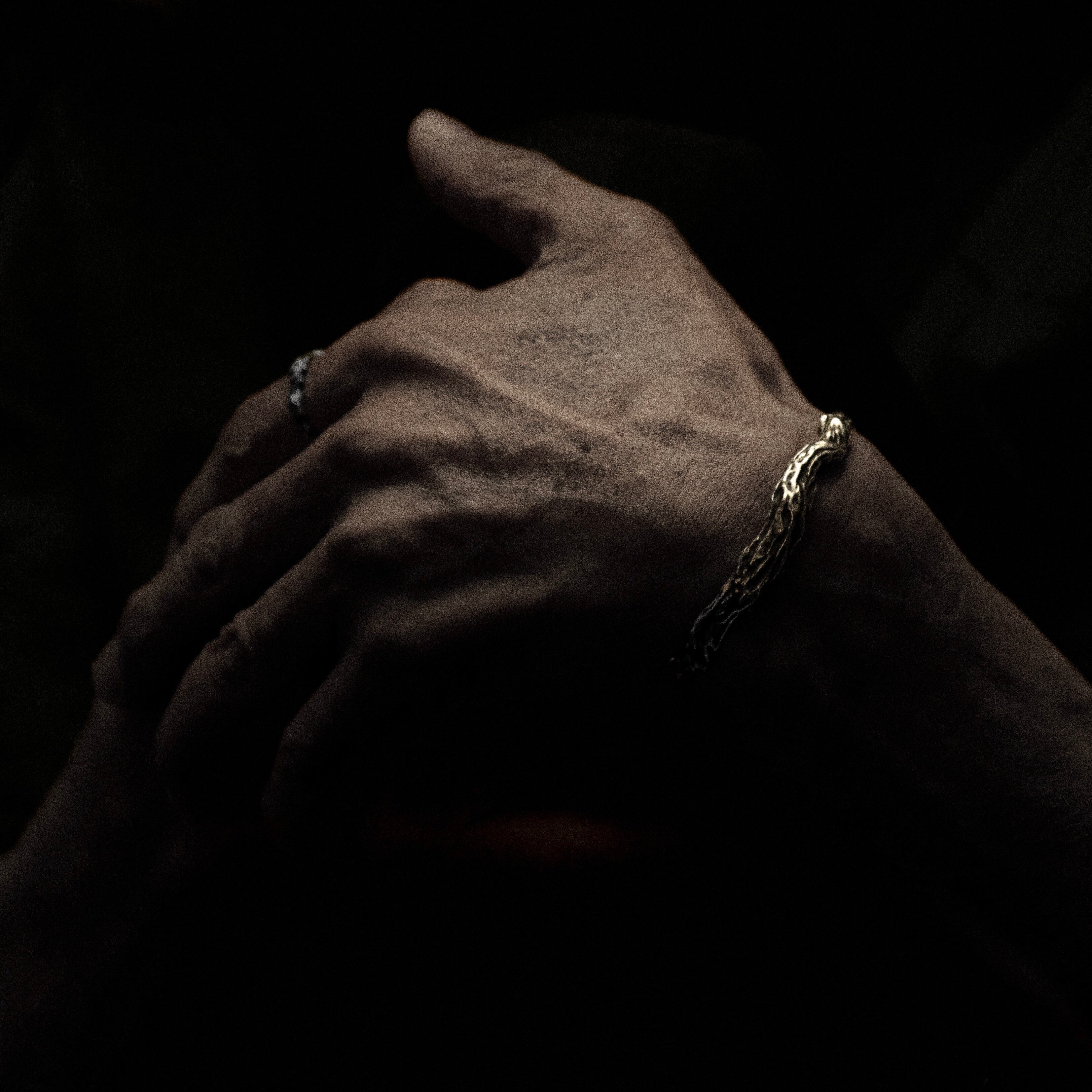 Wrinkle Bangle | VAINON