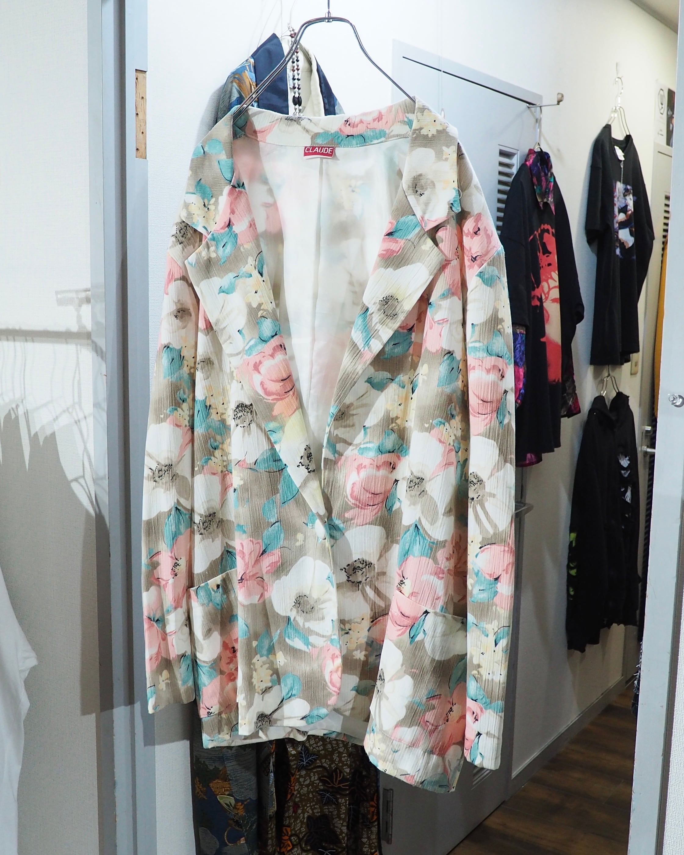 Beautiful Flower pattern vintage loose Easy Tailored Jacket