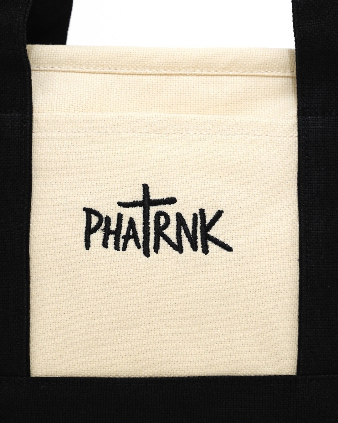 BASIC LOGO TOTE BAG | PHATRNK OFFICIAL ONLINE STORE BASIC LOGO TOTE BAG | PHATRNK OFFICIAL ONLINE STORE