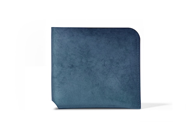コインケースが取り外せる財布　BI-FOLD WALLET & [FLIP] / BLUE