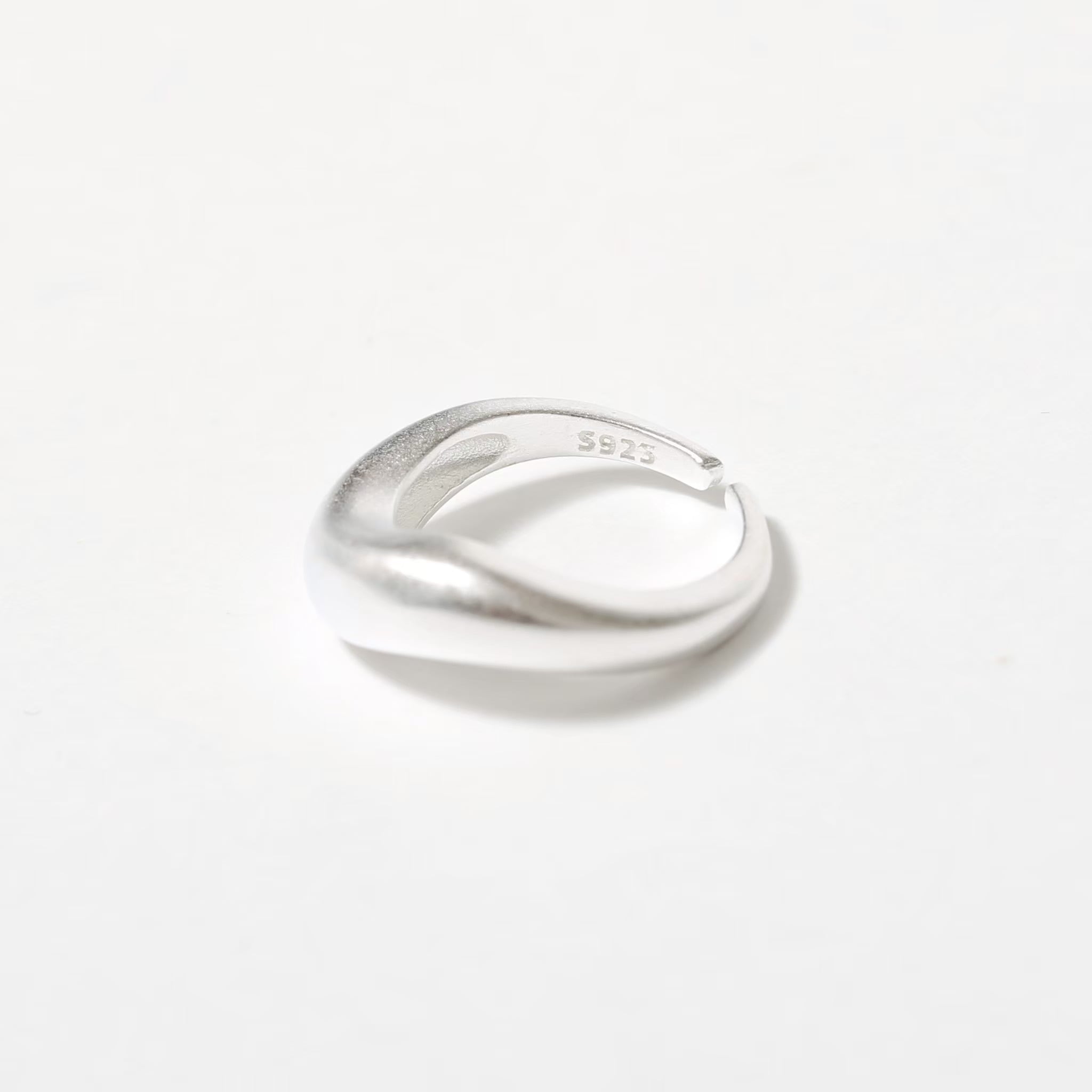 s925 Matte Flow Ring | Lncs