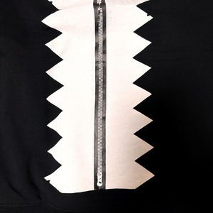 UNFINISHED切り替えパーカー 24118