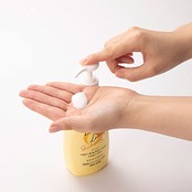 ピジョン PIGEON ベビーミルクローション うるおいプラス300g