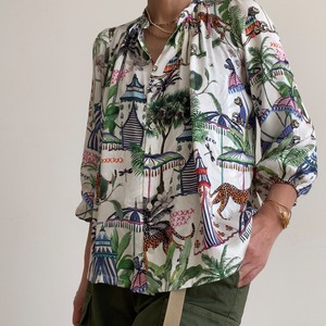 VILAGALLO ドリームシャルロットプリントノーカラーブブラウス SPAIN:VIL32572 ¥26,000＋tax