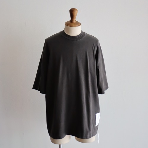 INNAT " SS TEE (Sumikuro (備長炭) )"