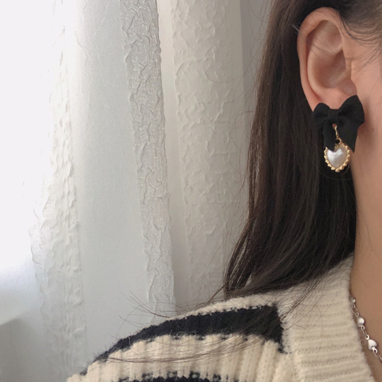 レトロリボンイヤリング / ピアス LK1133