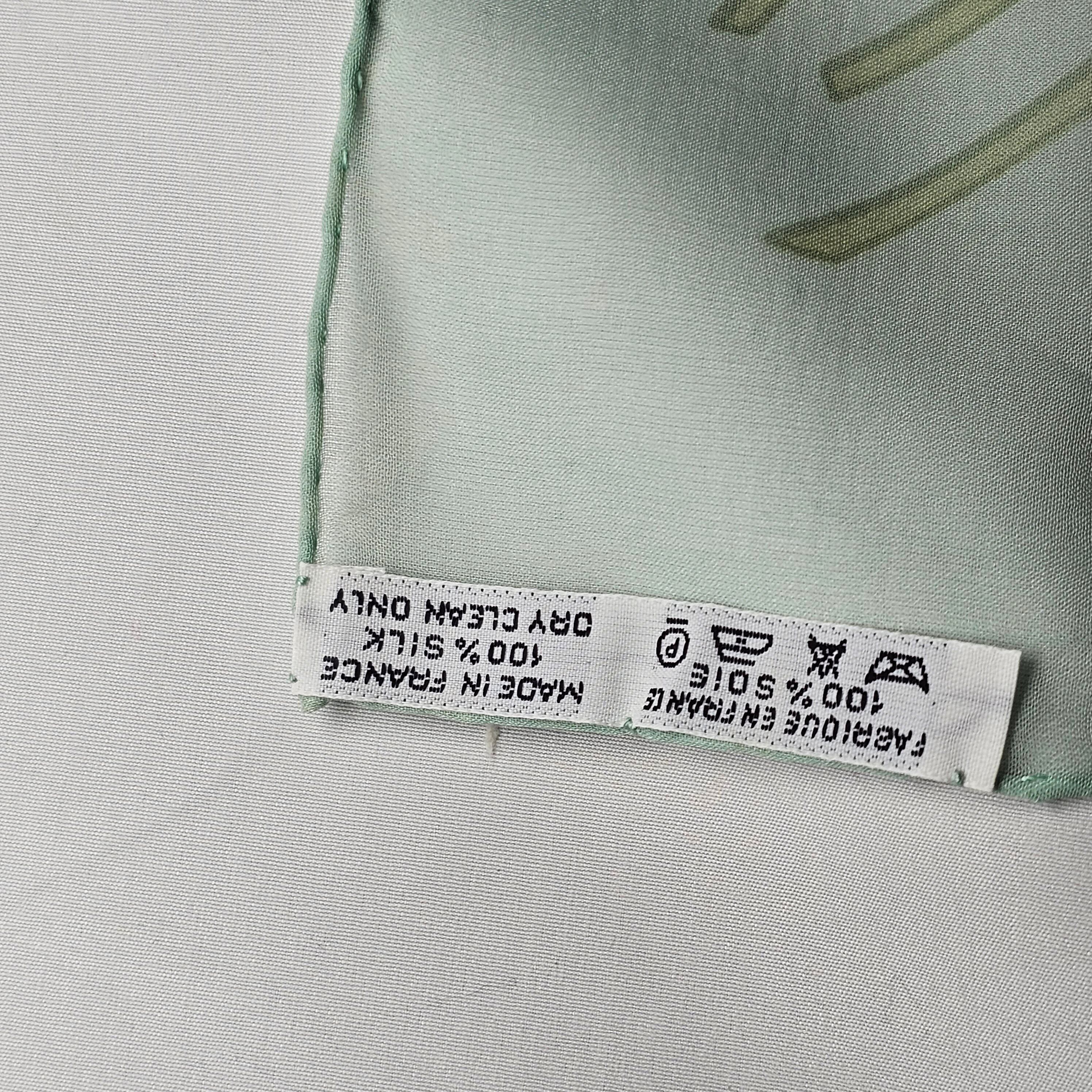 HERMÈS カレ90　牡丹　シフォンスカーフ HERMÈS カレ90 牡丹 シフォンスカーフ | Over Time Vintage