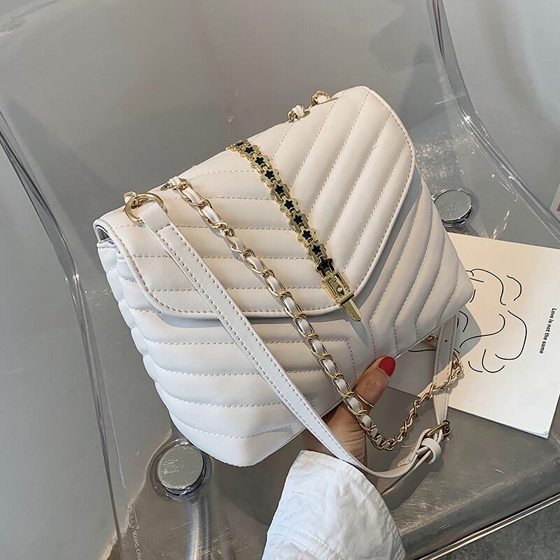 大容量バッグ、レディースバッグ、2020年人気の新しい流行のオールマッチメッセンジャーバッグチェーン刺繍糸ファッションショルダーバッグ Tiancai_Wing_Bag1419159