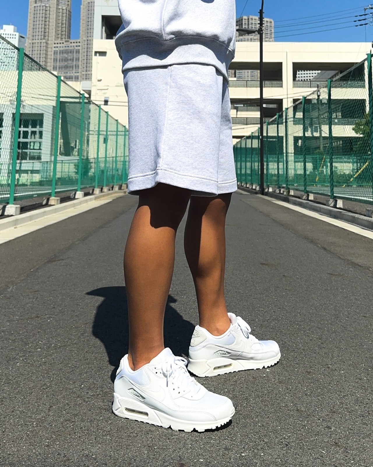 BASIC ONE POINT LOOSE FIT SWEAT SHORTS - GRAY