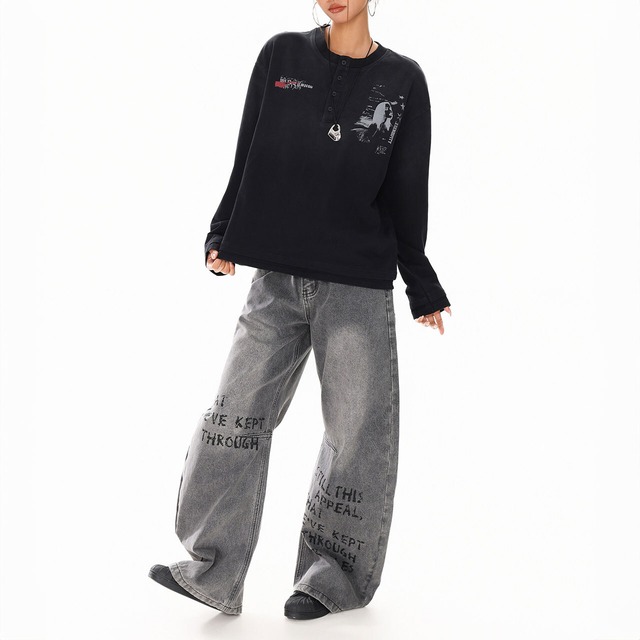 フォトコラージュワンポイントヘンリーTシャツ 2col   R01793