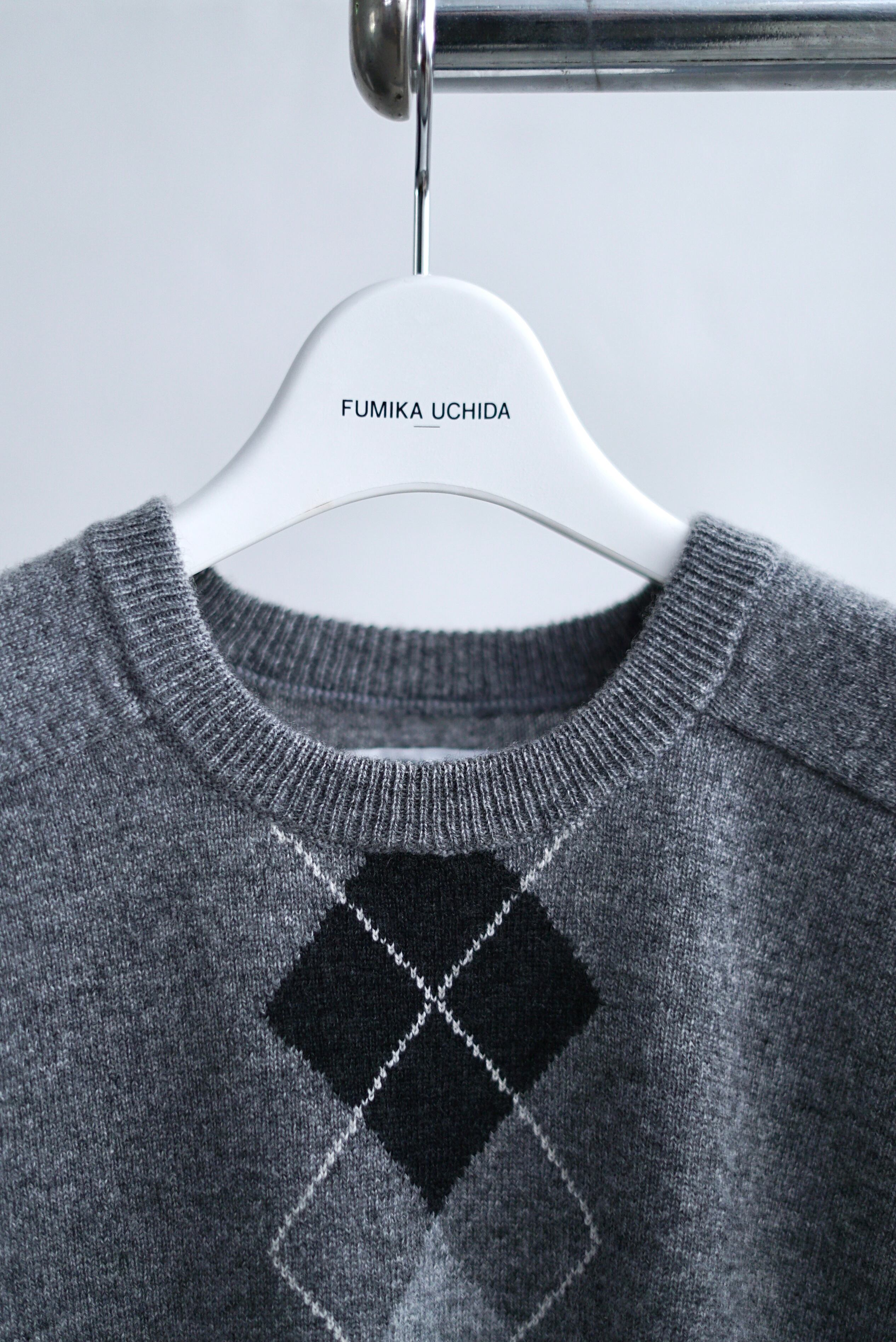FUMIKA_UCHIDA / CASHMERE ARGYLE SWEATER_SHORT SLEEVE (IVORY FUMIKA_UCHIDA / CASHMERE ARGYLE SWEATER_SHORT SLEEVE (IVORY