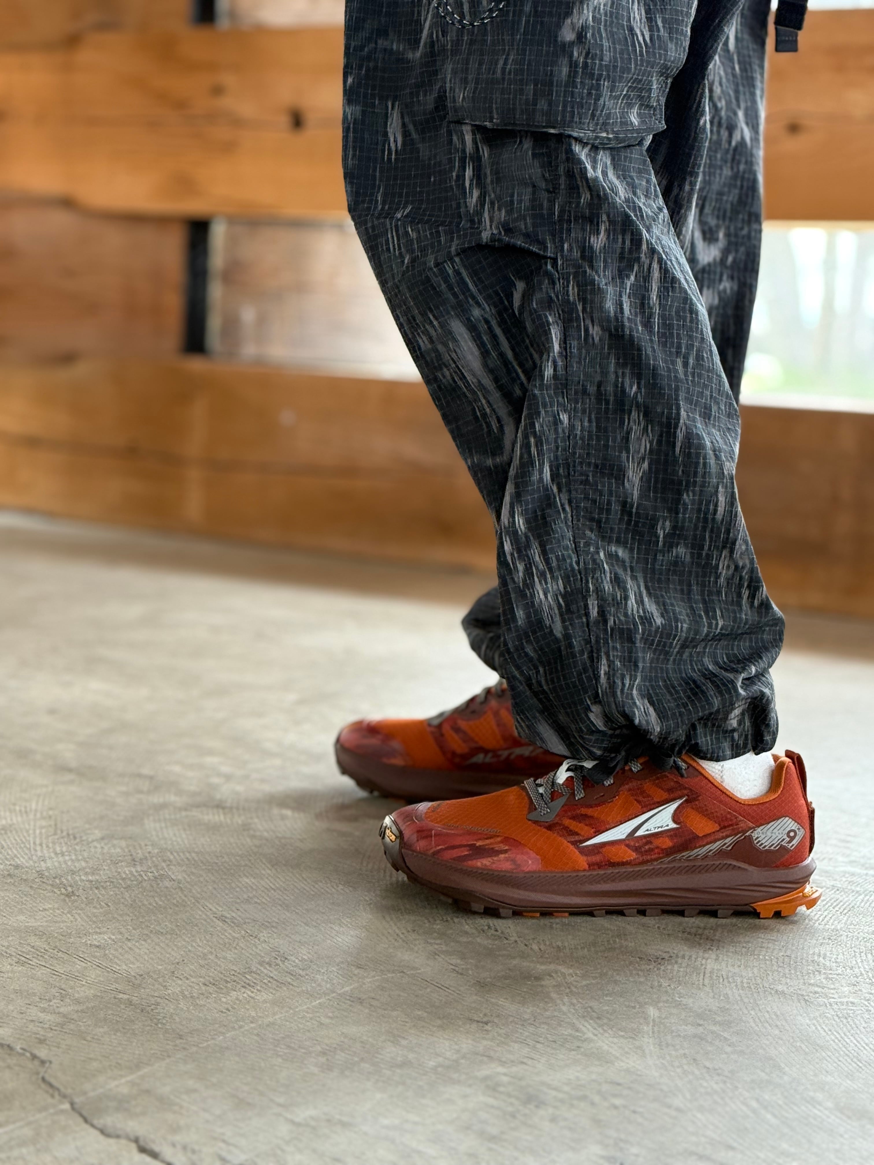 Altra×and wander アルトラ×アンドワンダー【LONE PEAK 9+】 | LARGE