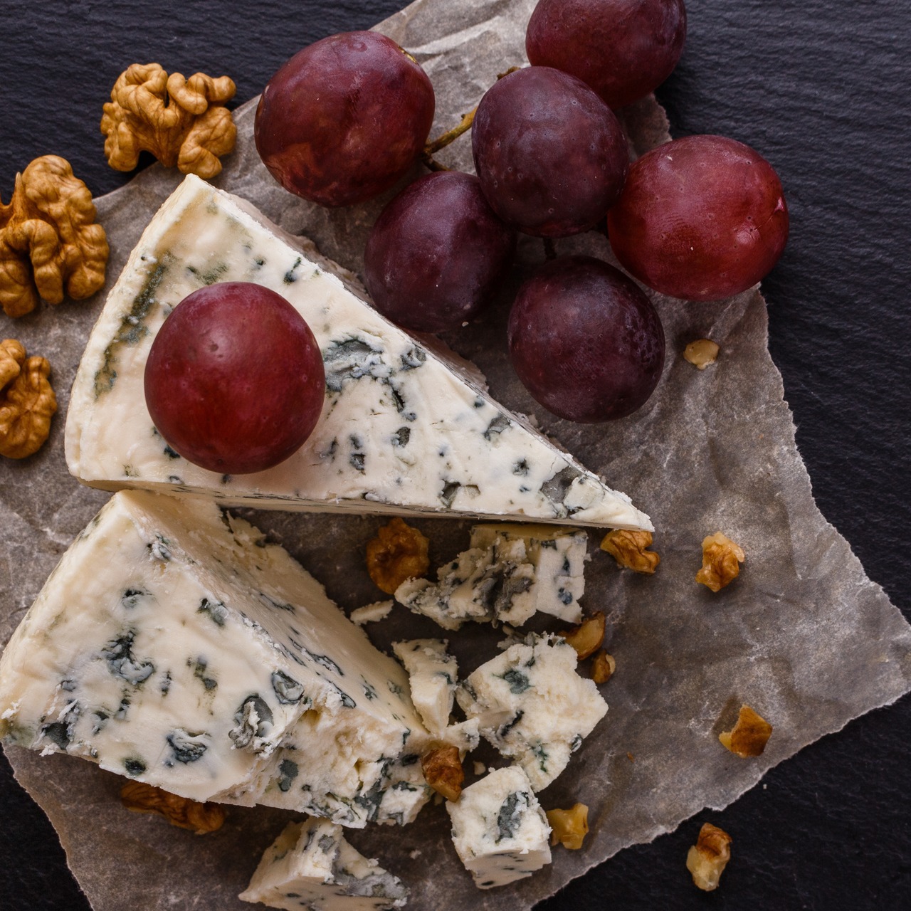 フランス産 ブルー ド ブルビ 羊乳ブルーチーズ 250g｜マイルド＆クリーミー｜フレッシュカット French Bleu de Brebis Sheep Milk Blue Cheese 250g – Mild & Creamy | Fresh Cut