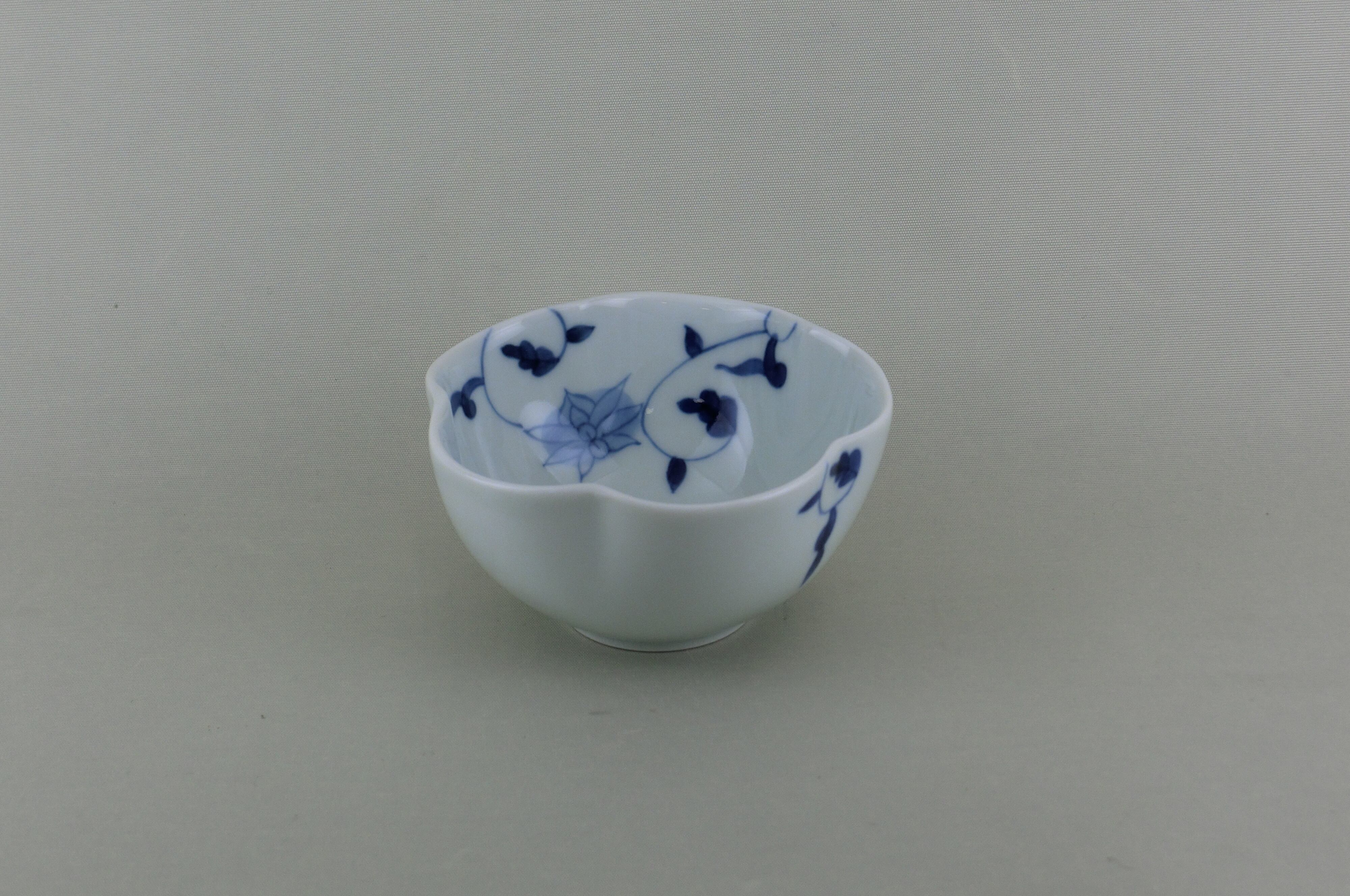 花唐草花型小付