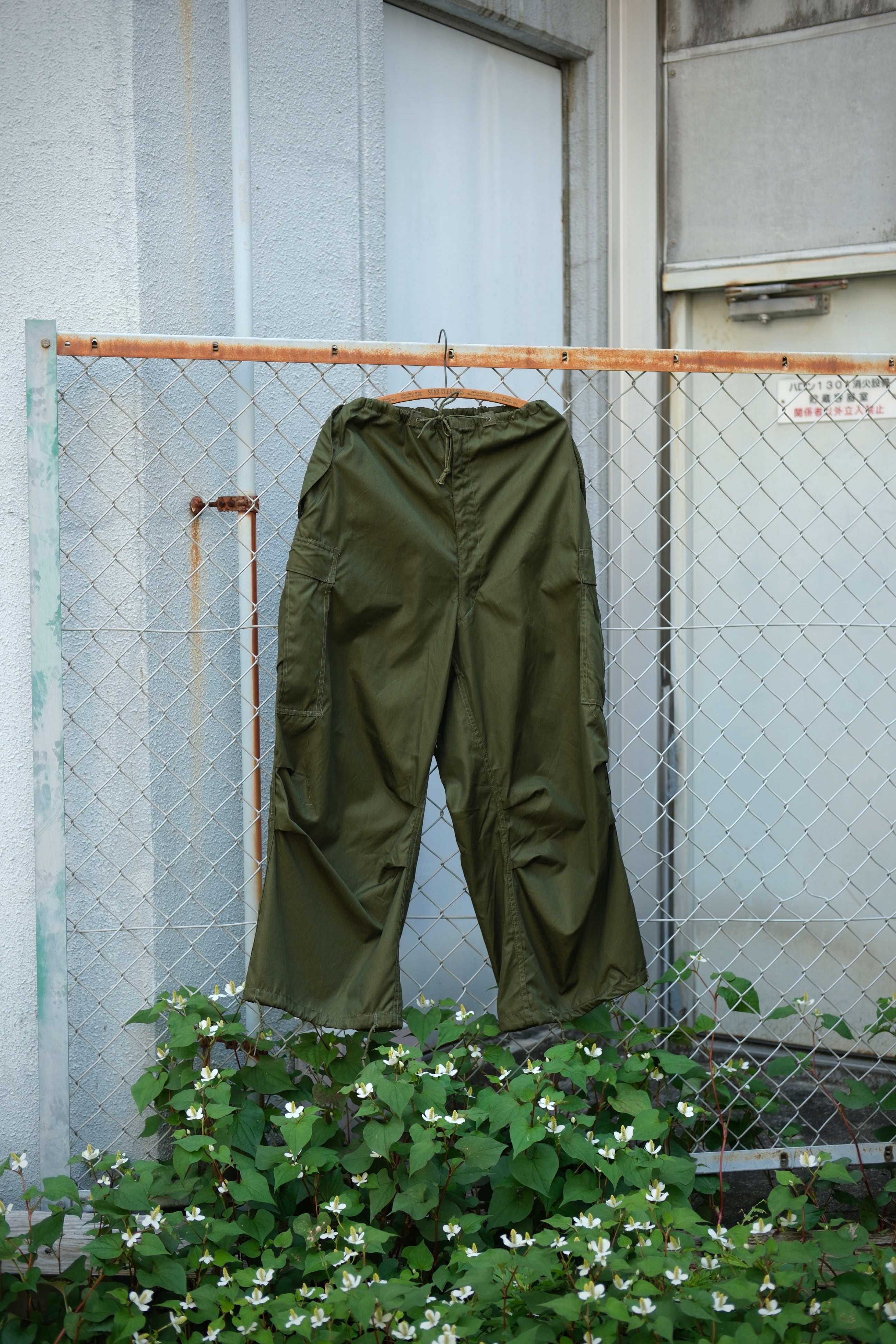 Utah／“stabilizer gnz” 0-56CC reverse pleated trousers／black | Utah