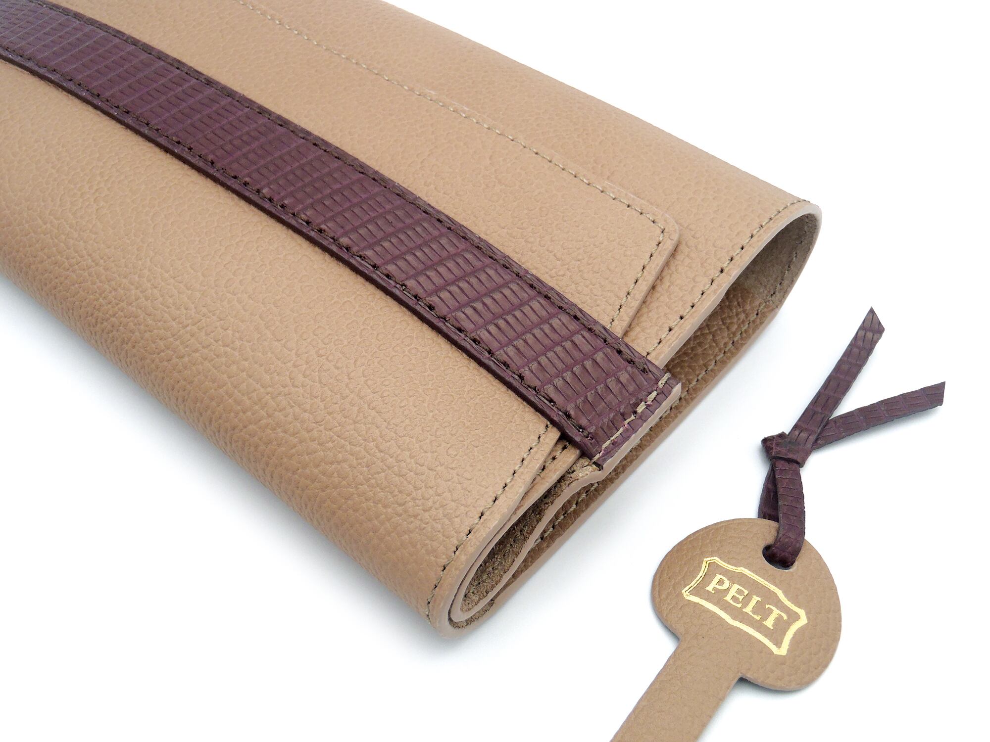 ブックカバー 牛革，リザード | PELT ONLINESHOP