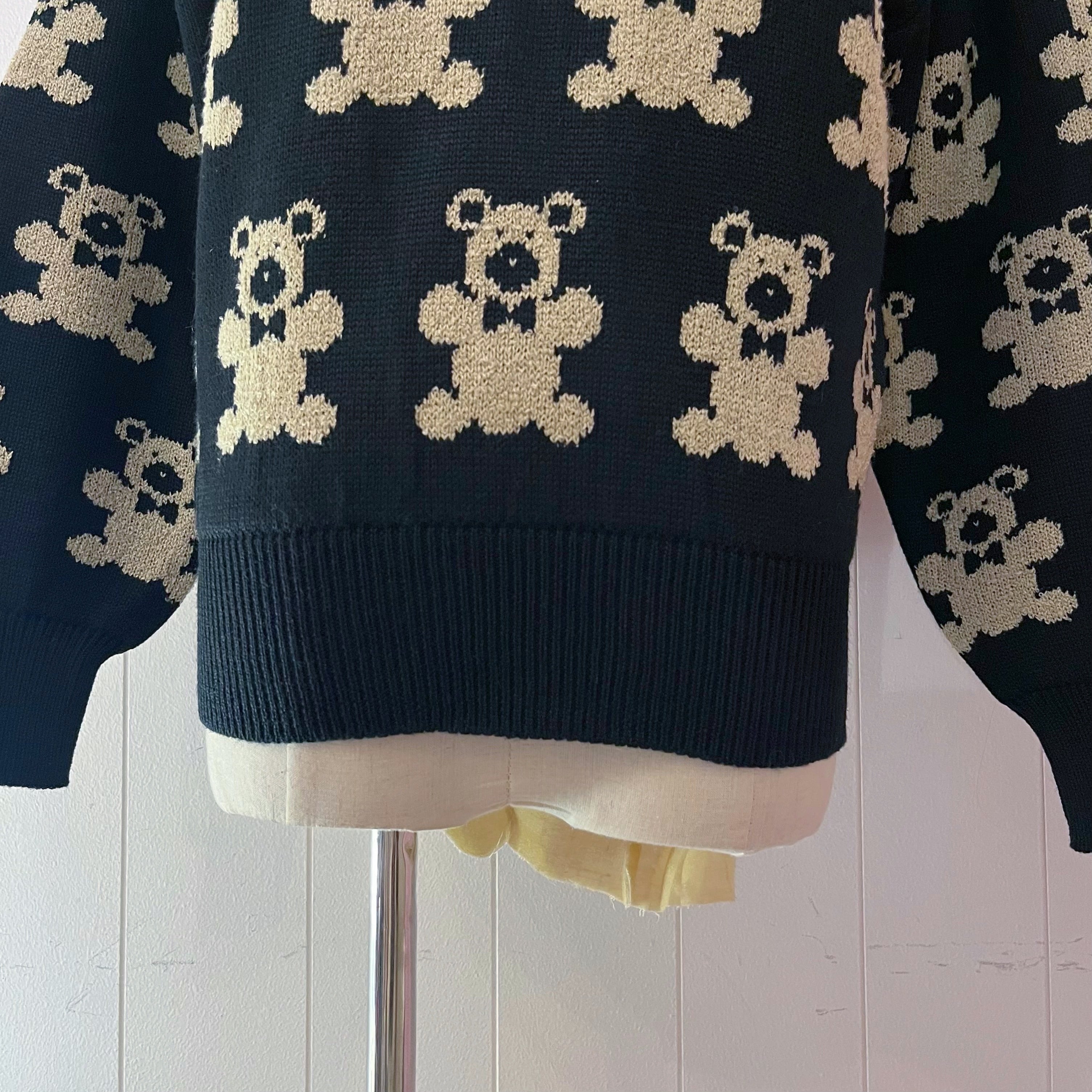 ribbon bear jacquard knit sweater