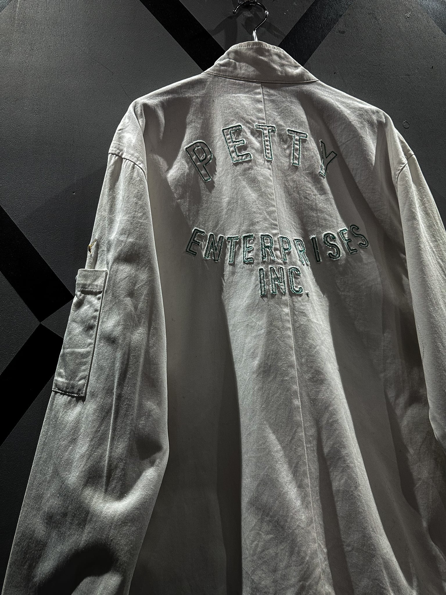 X VINTAGE】