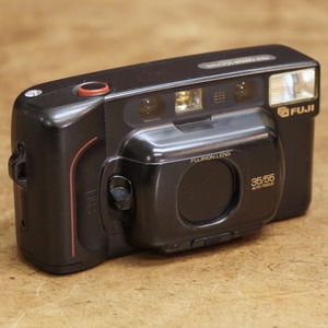 2497FC1 FUJI TELE CARDIA 160 DATE コンパクトフィルムカメラ 中古 電池付き