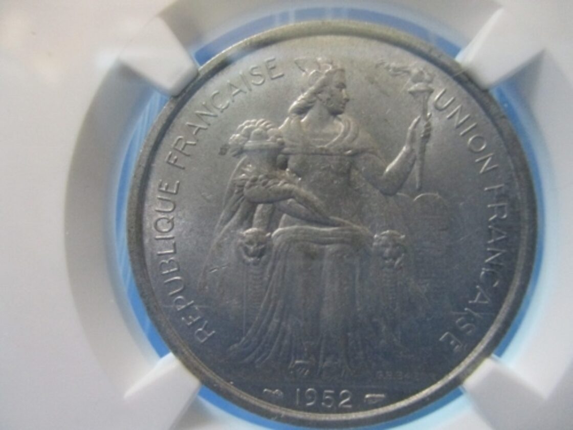 ニューカレドニア 5フラン硬貨☆1952年／未使用／カグ―鳥／アンティークコイン／NGC MS62 | Pay ID