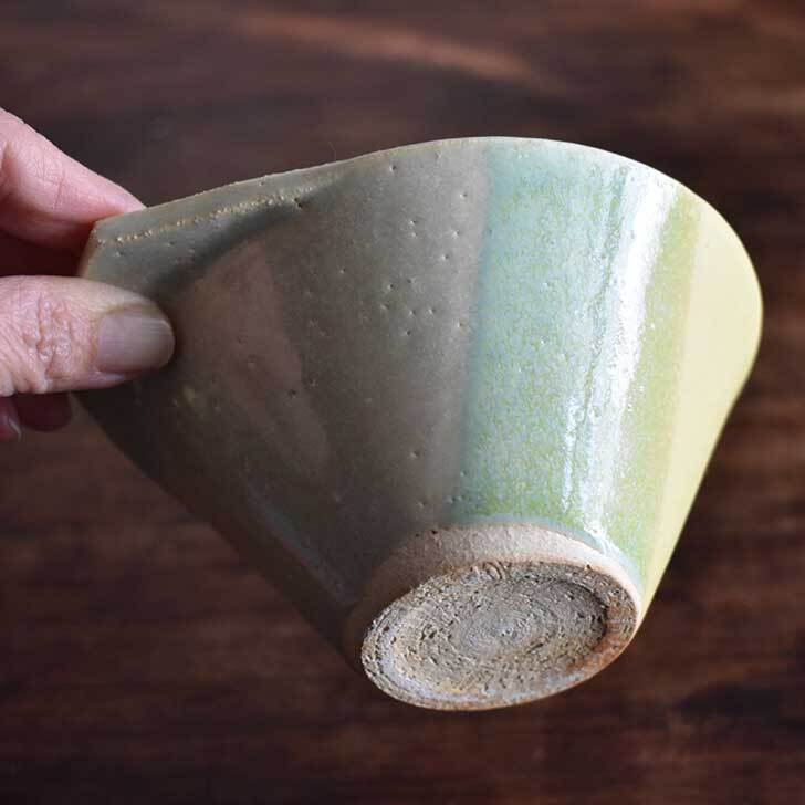 小鉢　ライム / レンジ・食洗機可 / 　mod-25 小鉢 和食器 おしゃれ 可愛い モダン カラフル 小さめ ダイエット 茶碗 とんすい パフェ スープカップ 離乳食 取手 取手付き ギフト プレゼント 出産祝い 内祝い お祝い 記念日 お食い初め デビュー 陶器  「おやつ カップ 」