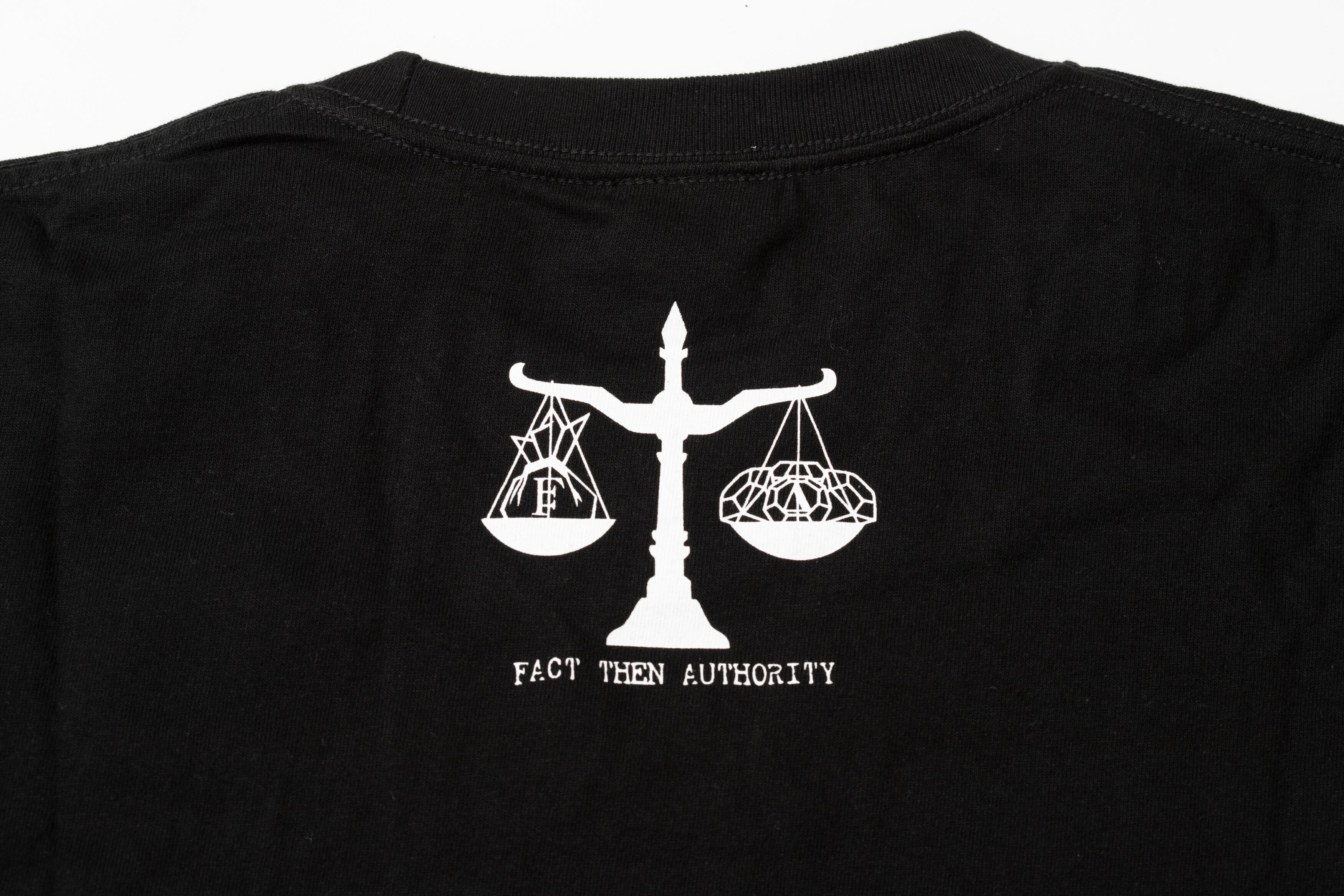 FTAロゴ】刺繍ロゴTシャツ/(ホワイト•ブラック) | FACT THEN