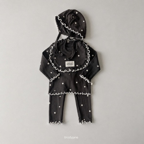 brody jane［取寄］daisy bib, socks, bonnet 26autumn