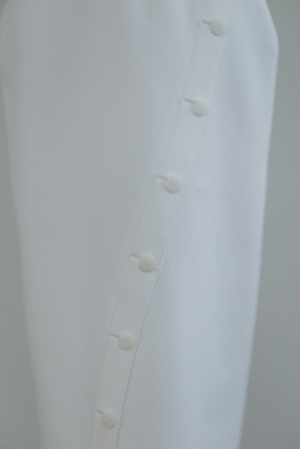 button line skirt【在庫調整】3〜6日営業日 | pois