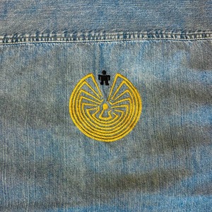 ナスングワム【Nasngwam】Indian motif Denim Shirt　Lサイズ