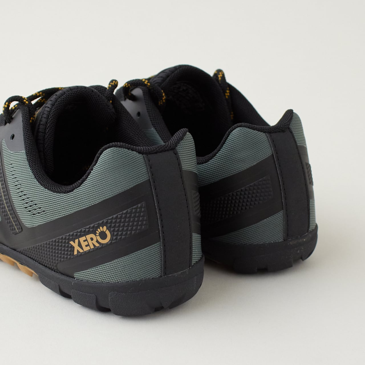 XERO SHOES（ゼロシューズ）MEN メサトレイル2 -フォレスト(FGN