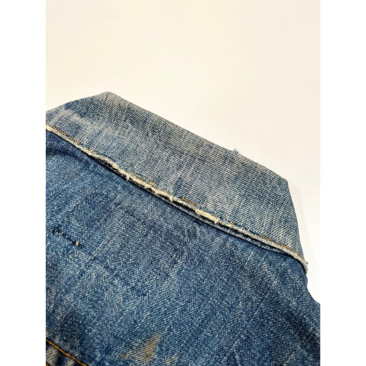 70s Levi’s 71205 "BIG E" DENIM JACKET Size 42程