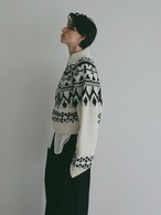 ETRE TOKYO ラウンドヨークハンドニットプルオーバー