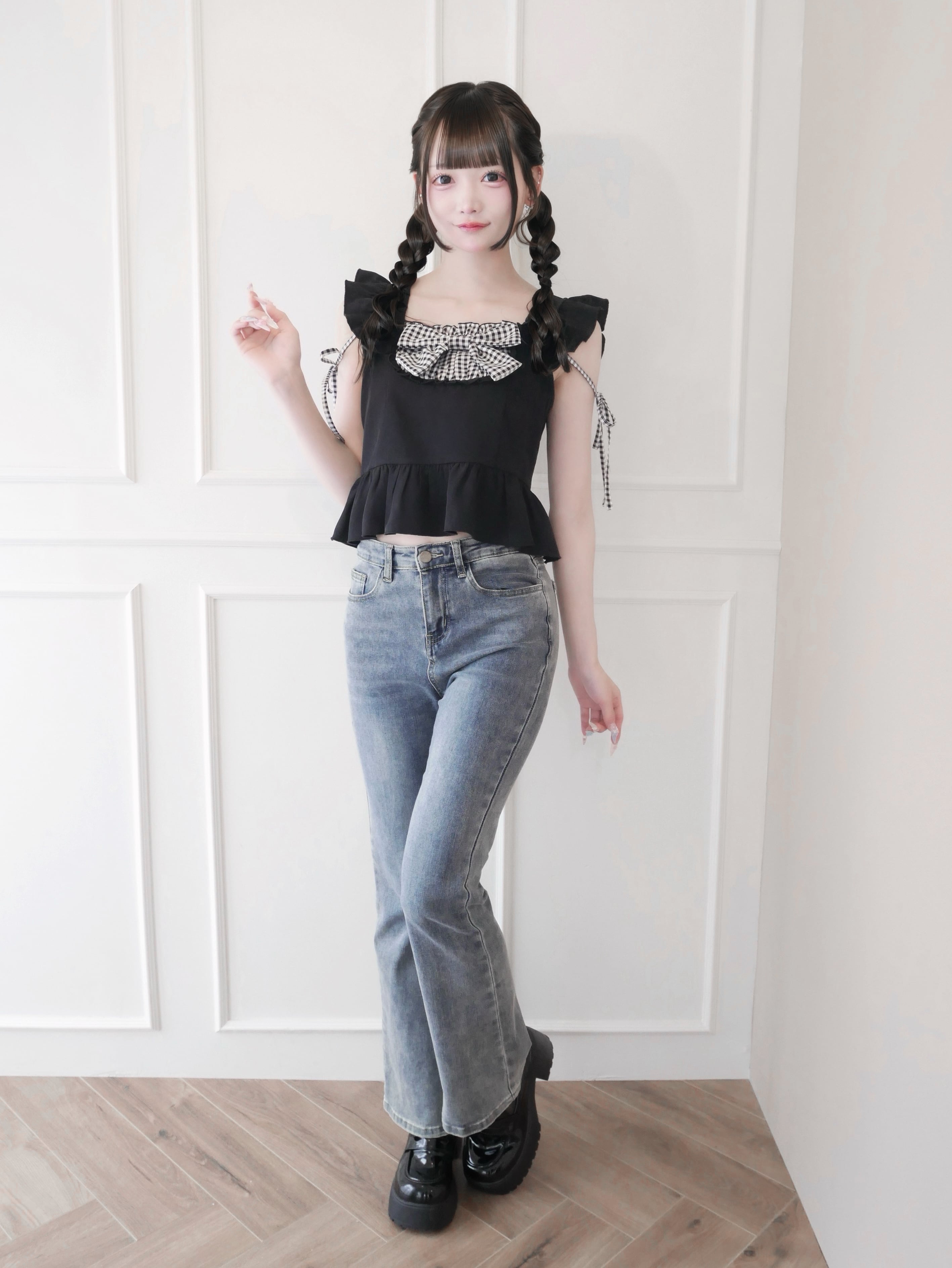 frill ribbon blouse