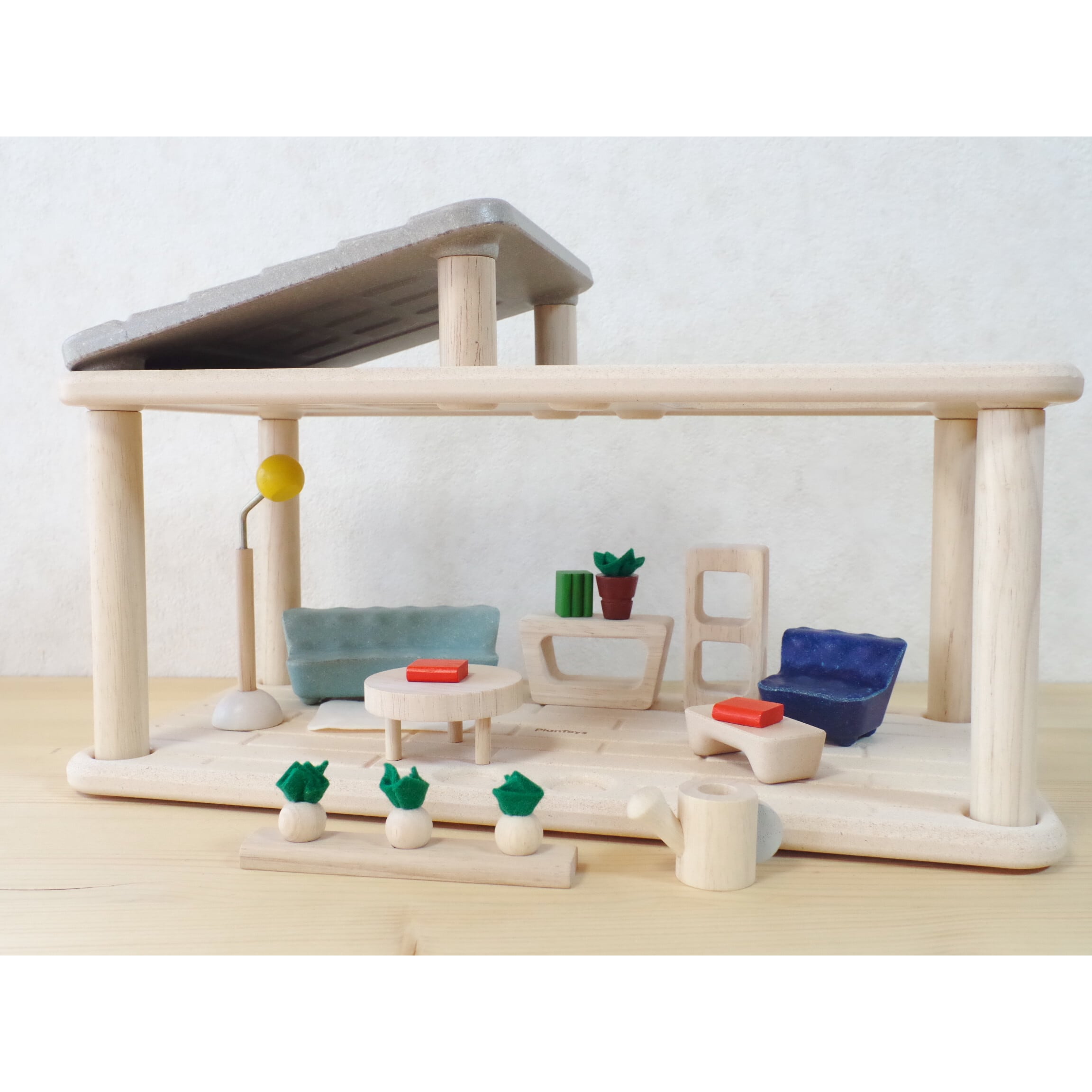 ロイター ミニチュア ピーターラビットのミニ朝食セット | 木の