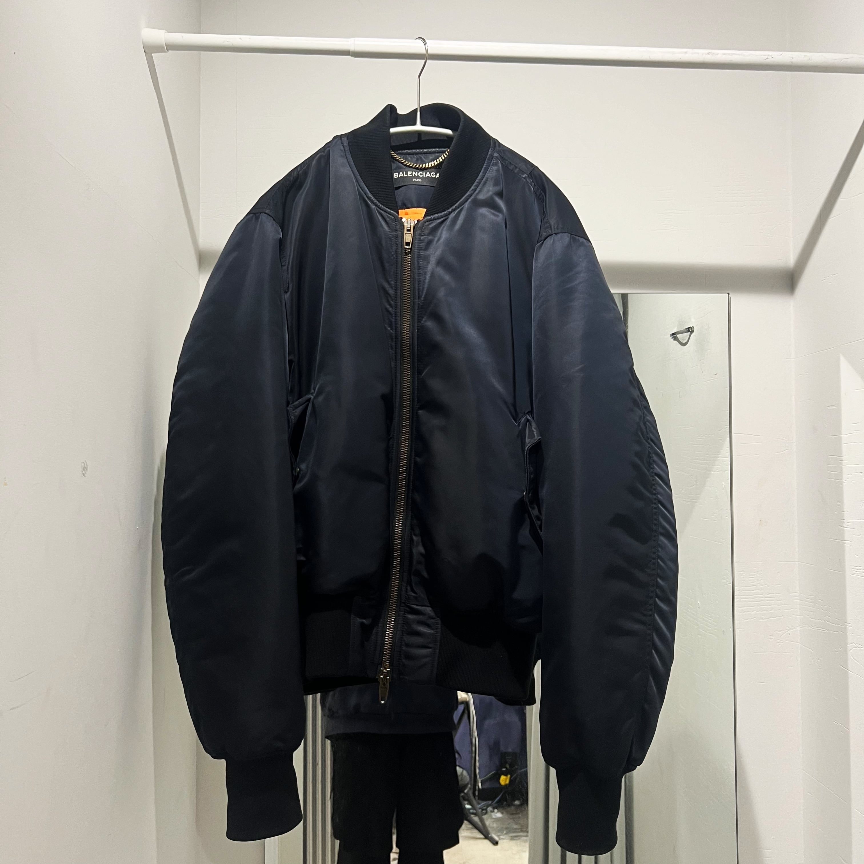 BALENCIAGA バレンシアガ 17AW Paris Bomber Jacket MA-1 BALENCIAGA バレンシアガ 17AW Paris Bomber Jacket MA-1