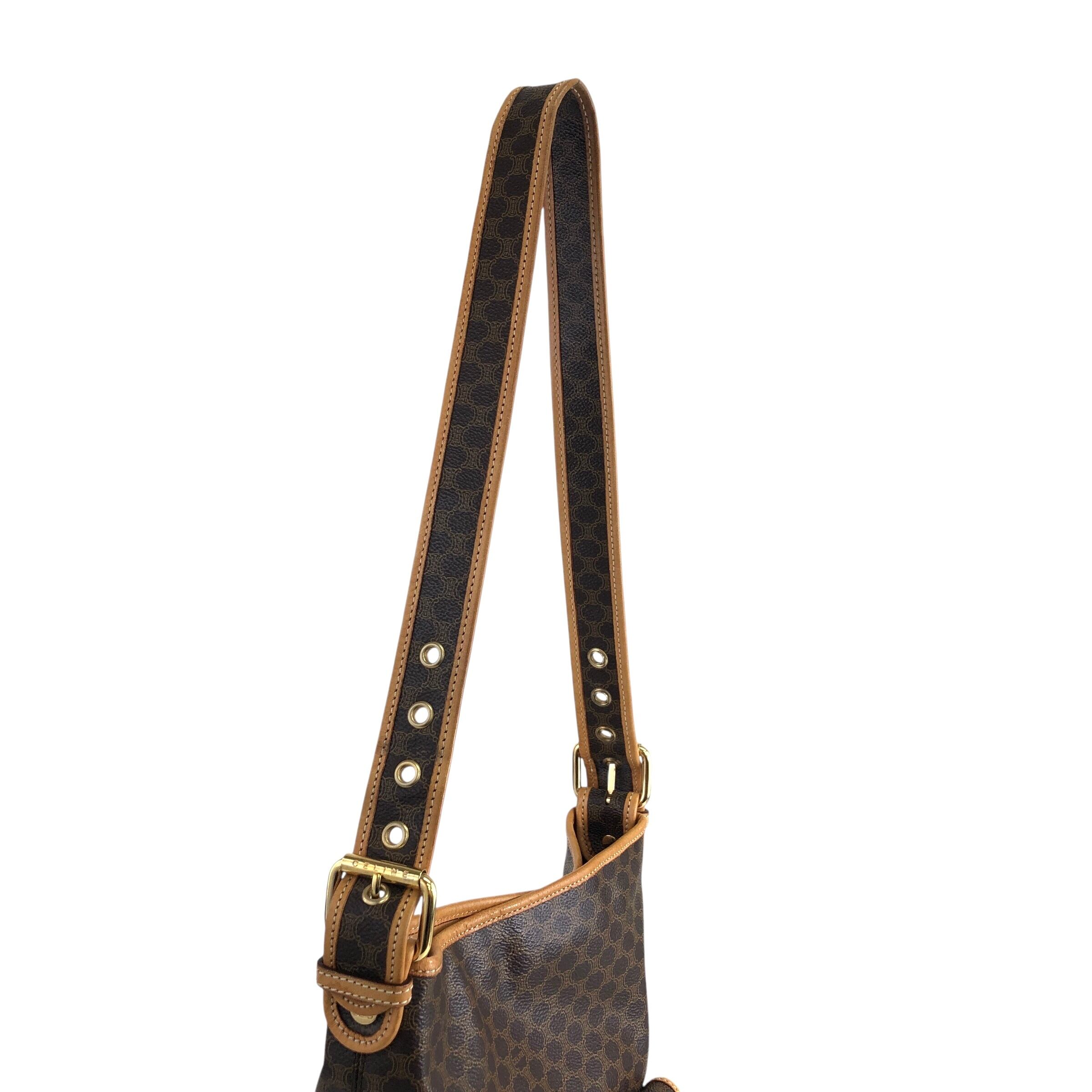 CELINE セリーヌ マカダム  ショルダーバッグ ブラウン  PVCレザー  f23gdx CELINE セリーヌ マカダム ショルダーバッグ ブラウン PVCレザー