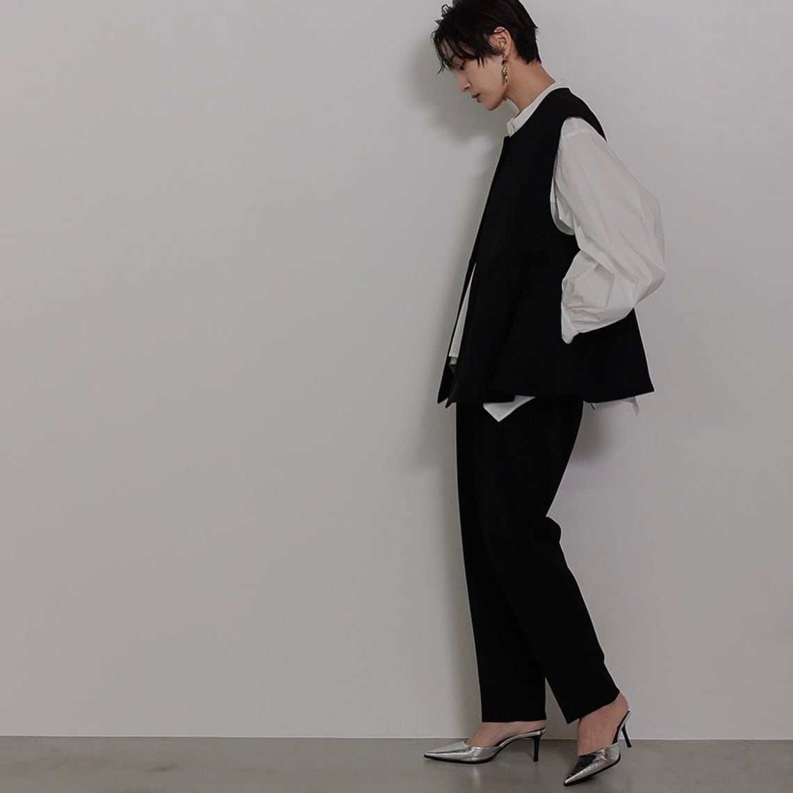 CHIGNON】ダブルクロスペプラムベスト | valance 福井｜レディース