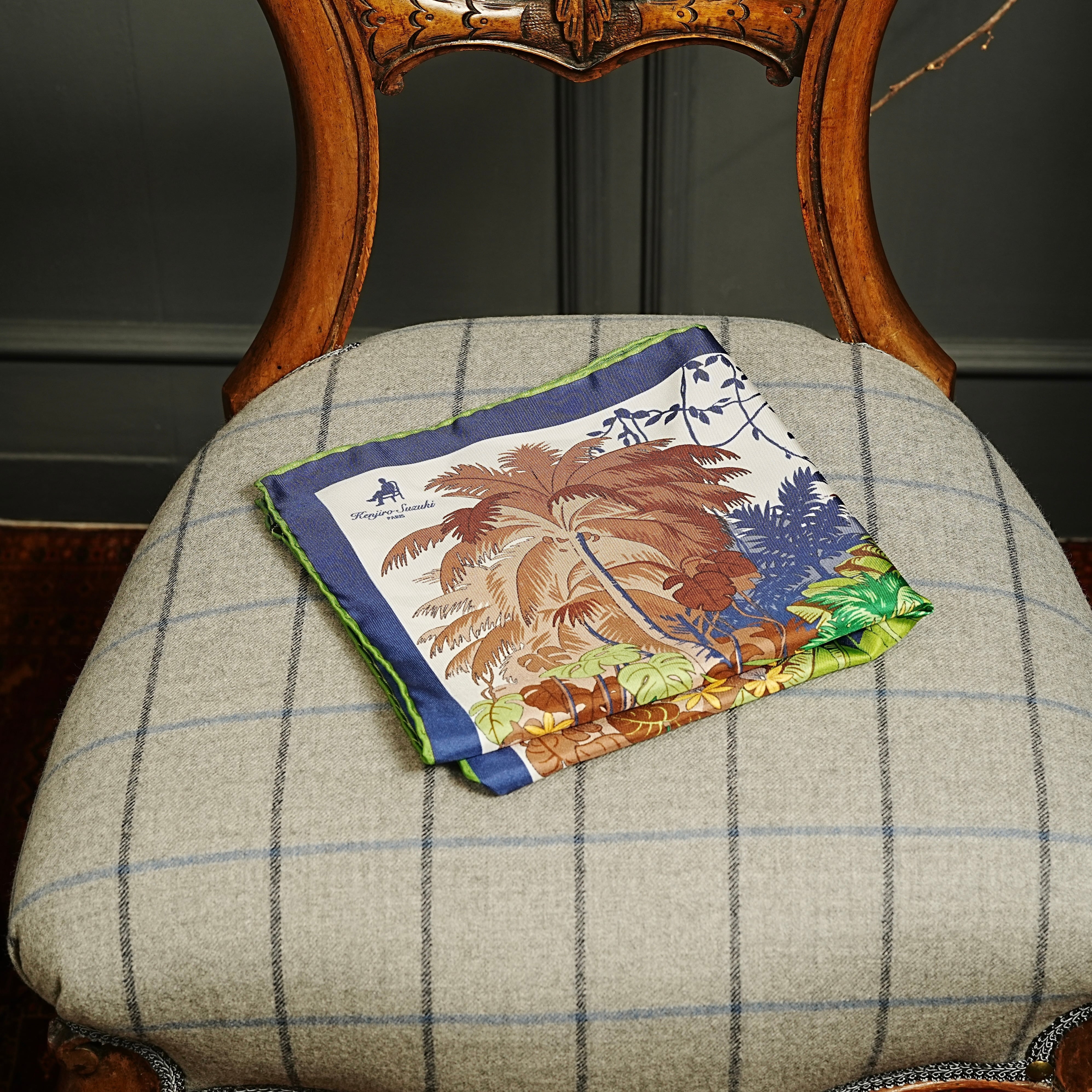 Birds Motif Pocket Square Navy and Green silk 100%