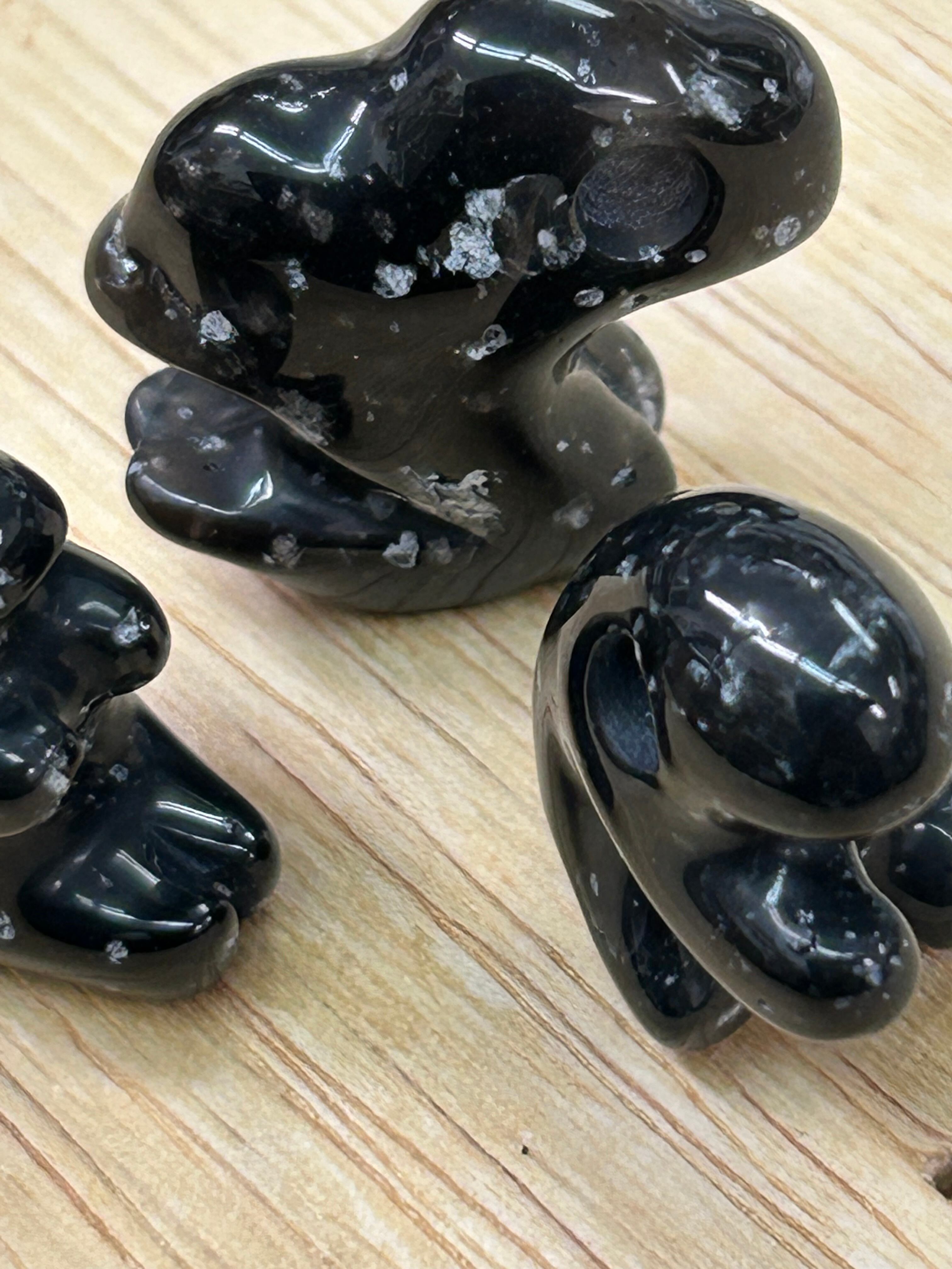 勾玉の民）神津島黒曜石 勾玉 | ケンズクリスタル