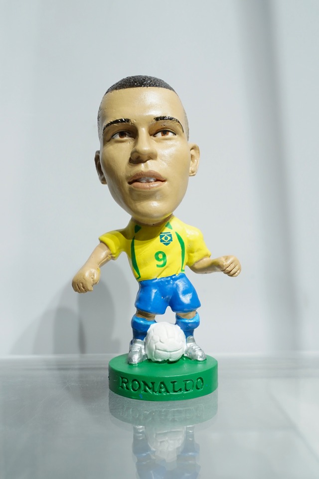 ロナウド（Ronaldo）PRO683 ブラジル代表 No.9 Corinthian ProStars 2000 グリーン台座 サッカーフィギュア