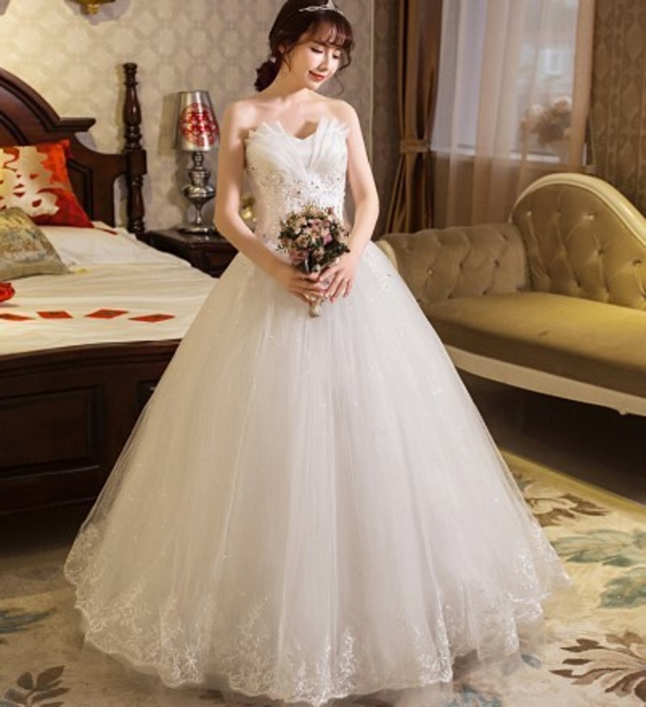 エレガント ウエディングドレス ロング ベアトップ 繊細レース  