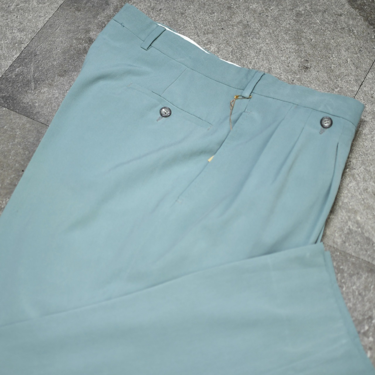 3tuck wide rayon slacks dusty green