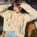 ニットカーディガン レディース カーディガン 羽織 長袖 ニット セーター トップス フロントボタン フラワー 花柄 ガーリー 可愛い キュート ゆったり レトロ カジュアル お出かけ おしゃれ 女性
