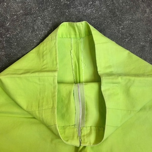 60's green short pants