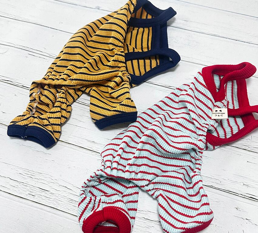 frog patch striped all in one S ~ XL 2color / 犬服 ボーダー オールイン  夏 袖なし 可愛い 犬の服 ドッグウェア 韓国 ペット ワンコ服 小型犬 中型犬 猫 ロンパース ストレッチ素材 tsu47