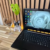 準美品《ハイスペック》Mouse MPro 最高峰i7 SSD512GB フルHD 第8世代 メモリ8GB ノートパソコン 安心サポート＆3ヶ月保証付き